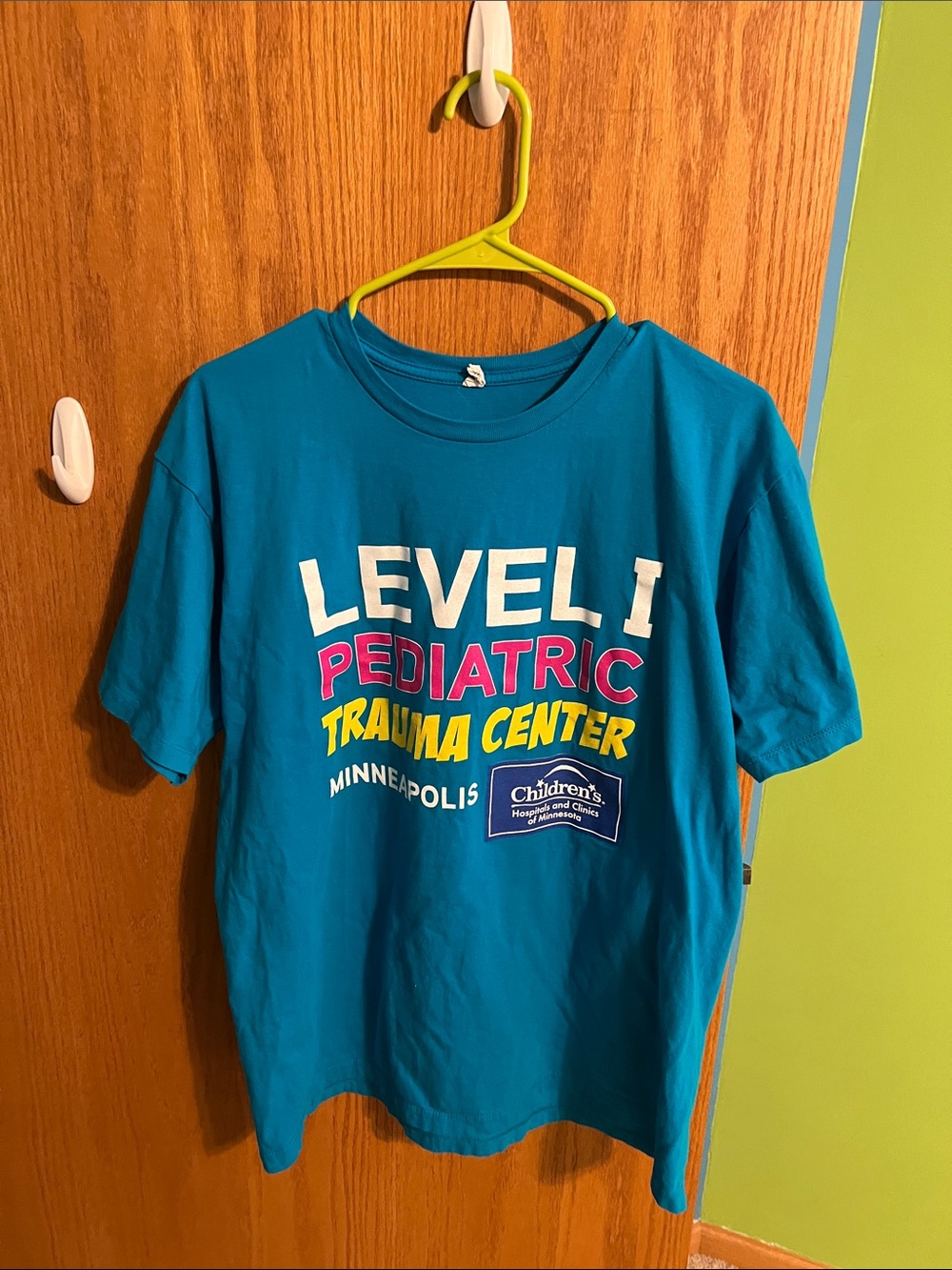 Alstyle Teal Graphic Tee Children’s Hospital Minnesota Large